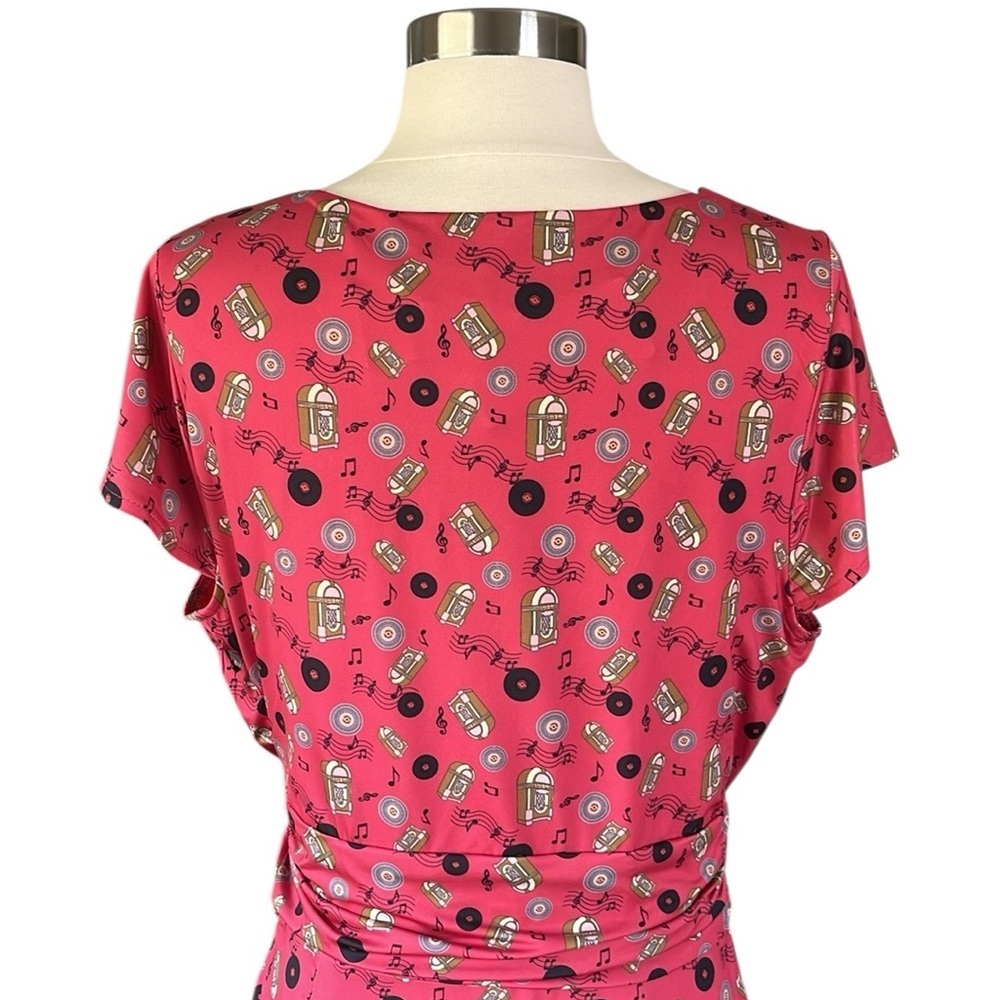 LINDY BOP Faux Wrap Midi Dress in Jukebox Print NWT Size 8 - Picture 6 of 11